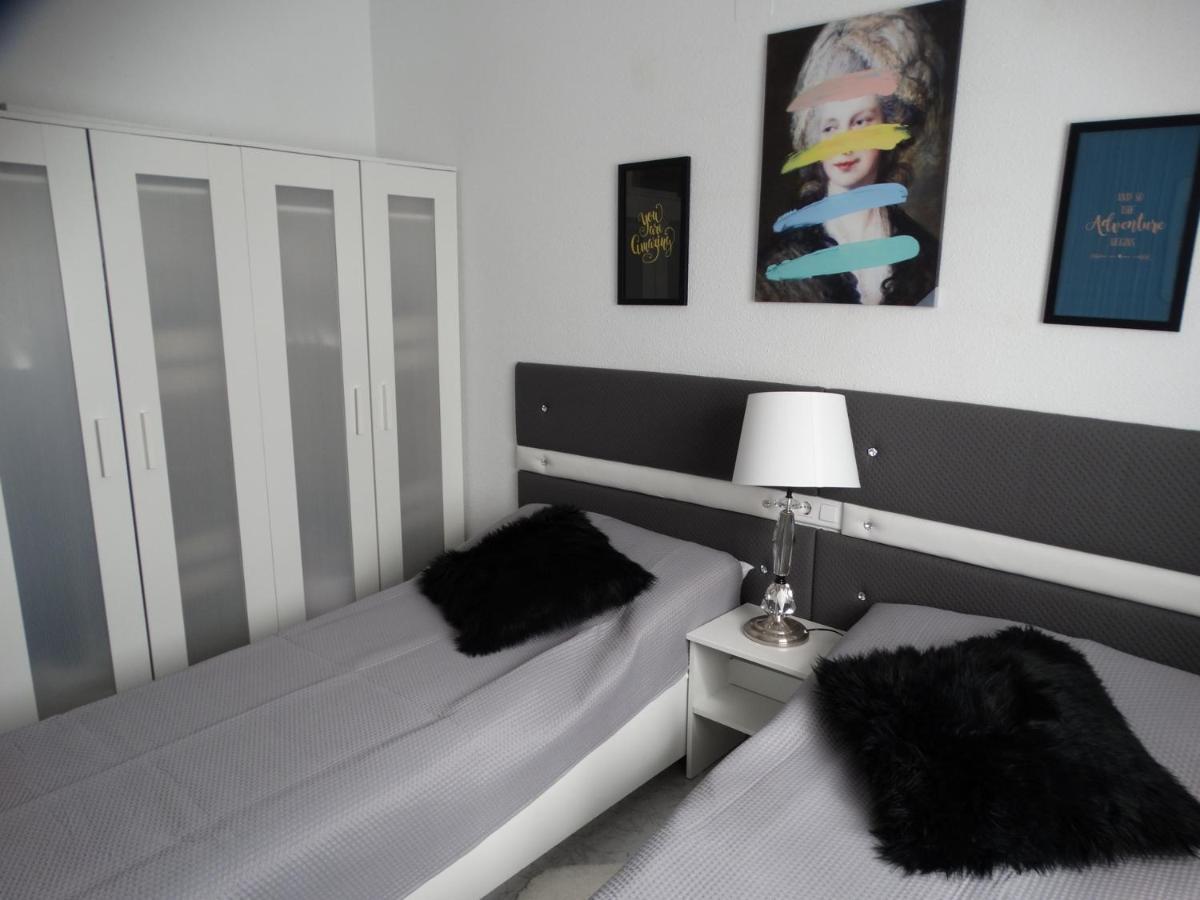 Apartamento Torre Zeus - La Mata Torrevieja Luaran gambar