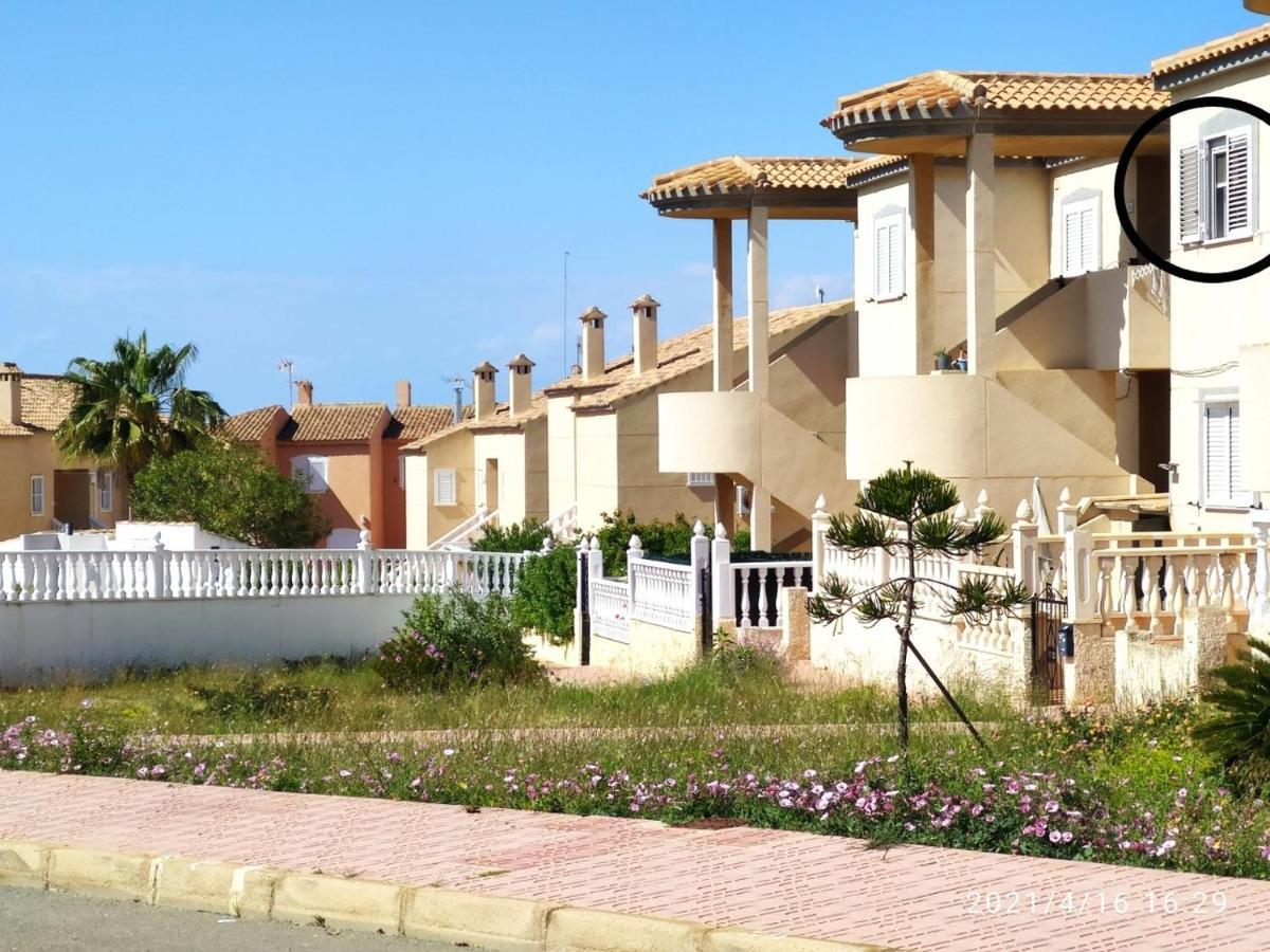 Apartamento Torre Zeus - La Mata Torrevieja Luaran gambar