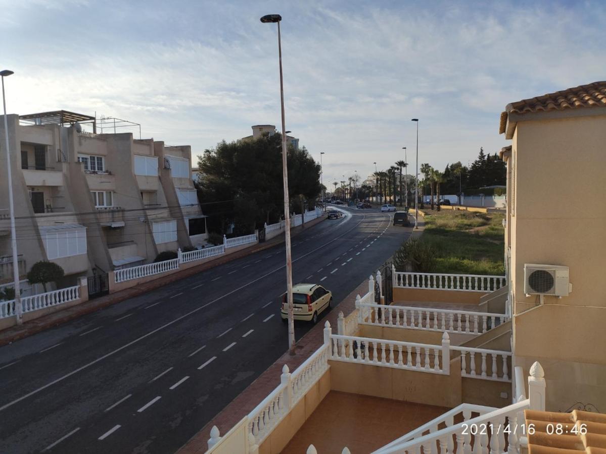 Apartamento Torre Zeus - La Mata Torrevieja Luaran gambar