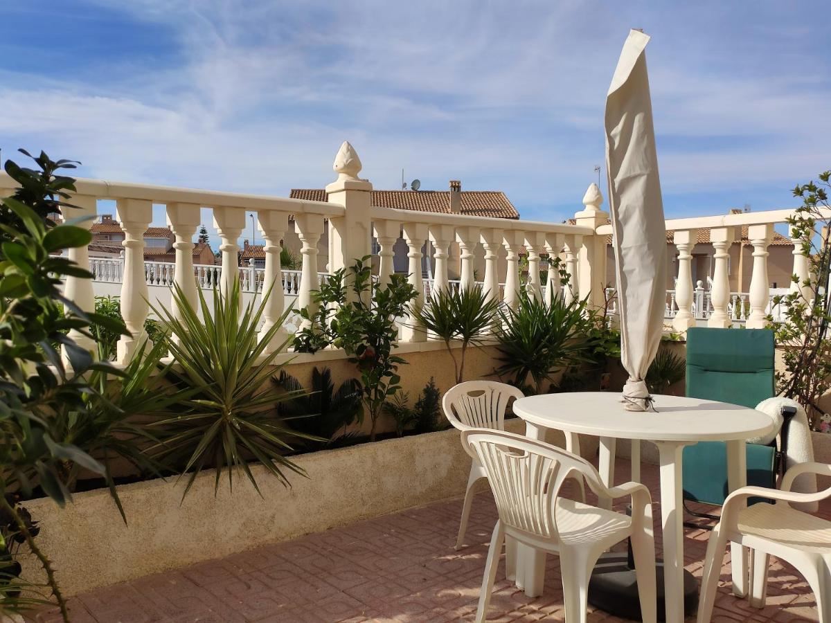 Apartamento Torre Zeus - La Mata Torrevieja Luaran gambar